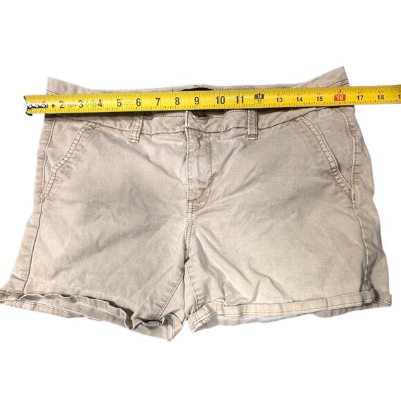 American Eagle Midi Stretch Shorts Size 10 Khaki Beige - Picture 4 of 8